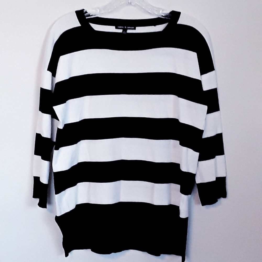 Cable & Gauge Black/White Stripe Sweater Medium